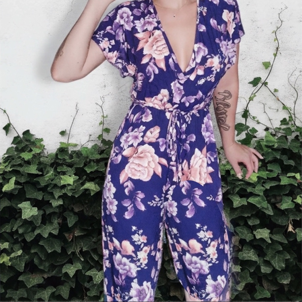 Jumpsuit blue with floral print